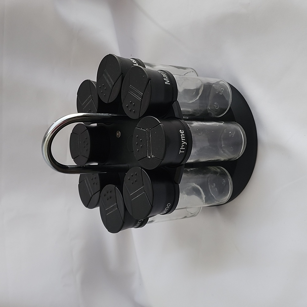 Spice Rack with 8 Jars, metal rotating carousel